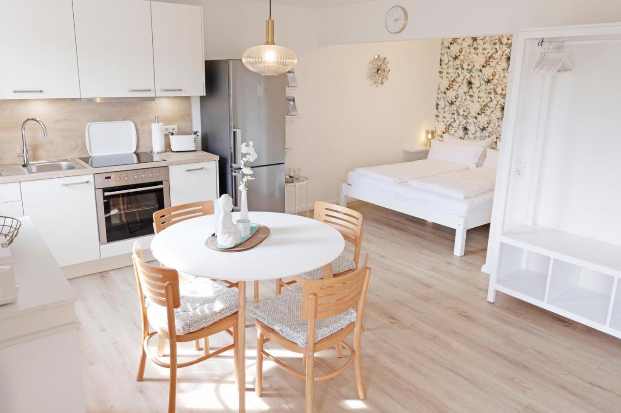 Fewo1846 Strandresidenz Wassersleben - Ostseenest - Modernes Studioapartment Mit Balkon Am Strand هاريسلي المظهر الخارجي الصورة